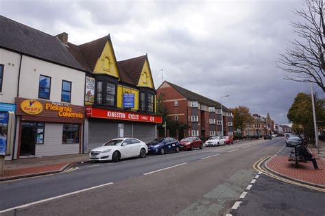 Hessle Road, Hull © Ian S :: Geograph Britain and Ireland