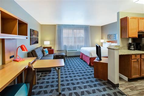 TownePlace Suites Detroit Dearborn Queen Studio Suite #Relax, # ...