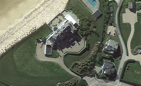 Taylor Swift’s Beach House Location - Global Film Locations