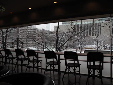 Snowing city. | @Doutor coffee | MIKI Yoshihito | Flickr