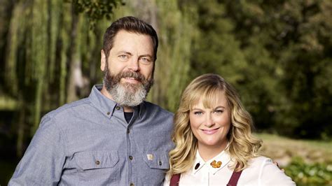 'Making It': Amy Poehler and Nick Offerman Get Crafty in New Series (VIDEO)