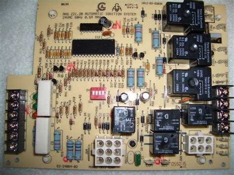 RHEEM / RUUD IGNITOR -GAS FURNACE CIRCUIT CONTROL BOARD