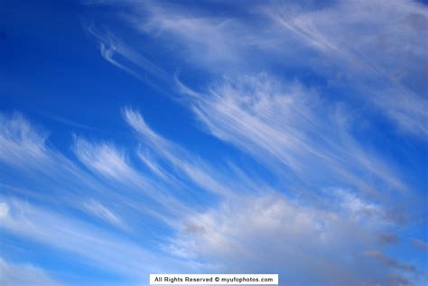 Amazing Cirrus clouds invading the sky ~ Meteorology