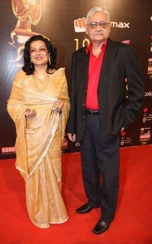 Moushumi Chatterjee Age, Husband, Children, Biography & More » StarsUnfolded