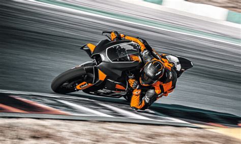 KTM RC 8C gets even meaner for the track | VISOR.PH