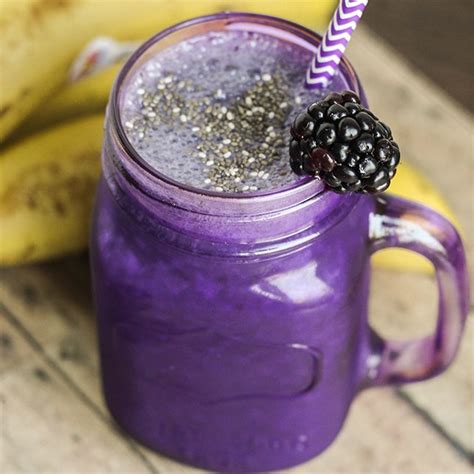 Easy Chia Blackberry Smoothie Recipe| Breakfast Drink