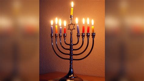 Hanukkah 2020 FAQS on Candles: 'What Do the 8 Candles of Hanukkah Mean ...