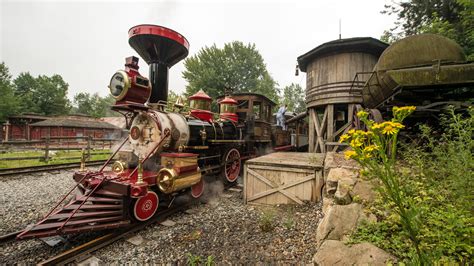 Disneyland Railroad Frontierland® Depot | Disneyland Paris