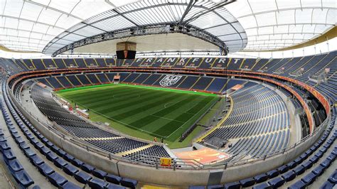 Eintracht Frankfurt will Stadion ausbauen: 10.000 Plätze mehr ...