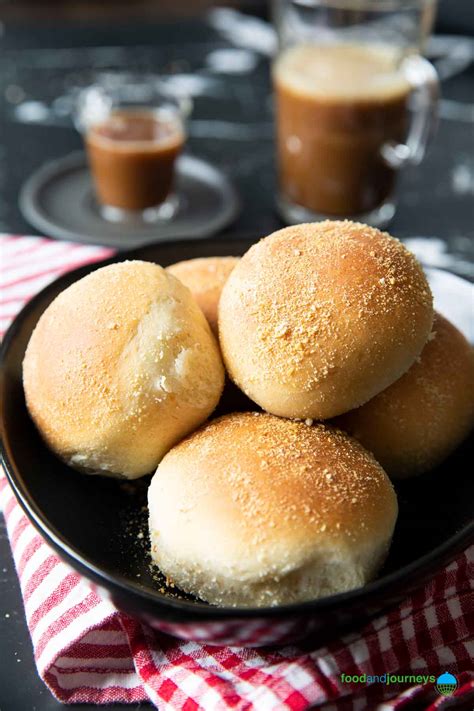 Filipino Bread Rolls (Pandesal) - Food and Journeys®