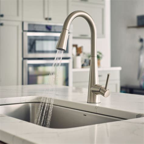 Moen 7864SRS Sleek Single Handle Pulldown Kitchen Faucet, Spot Resist Stainless