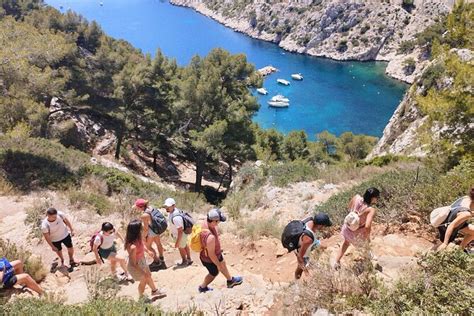 Guided Hike In The Calanques National Park