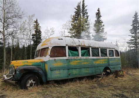 Woman dies trying to get to ‘Into the Wild’ bus