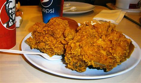 File:KFC (Malaysia), Hot Wings fried chicken.jpg