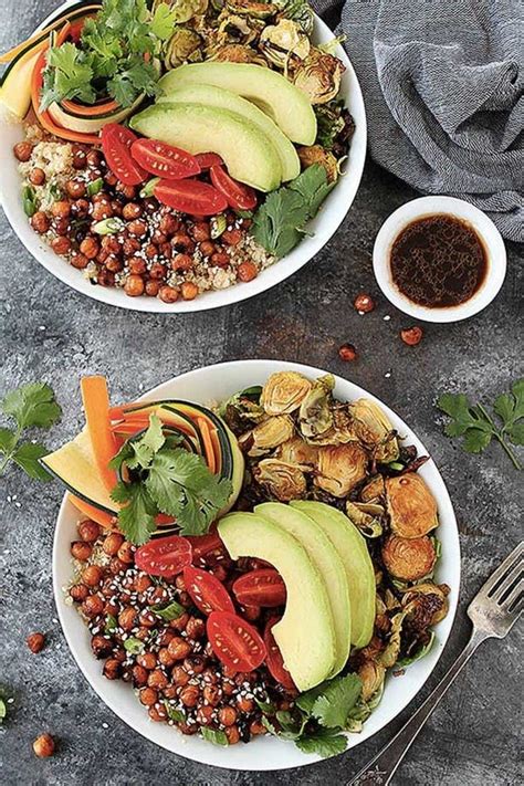 25 Clean-Eating Bowls to Make for Breakfast, Lunch and Dinner | Recipes, Vegetarian recipes, Healthy