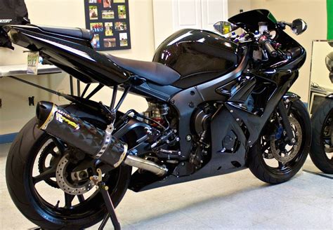 Custom Paint Yamaha R6