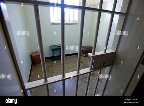 cell number 5 robben Island housed nelson mandela Stock Photo - Alamy