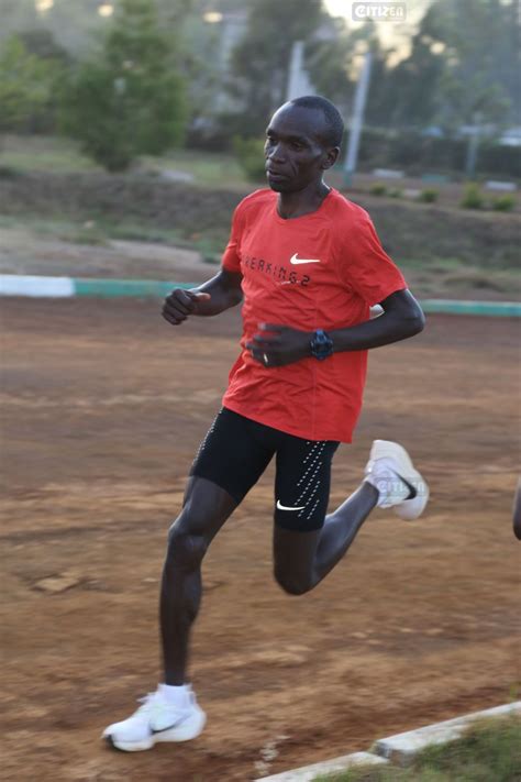 Kipchoge at 70% in sub-two hour marathon preparations Running ...