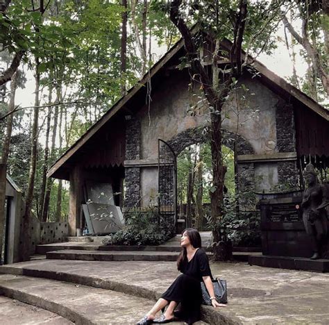 Museum Ullen Sentalu - Foto, Lokasi, Fasilitas, HTM