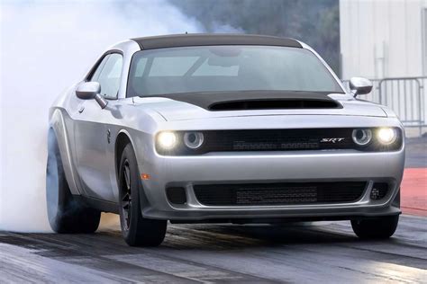 Dodge says goodbye to the gas age of muscle cars with the 1,025-HP SRT Demon 170 - The Manual