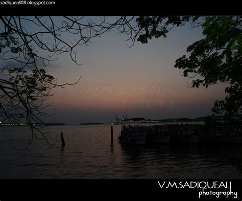 V.M SADIQUE ALI photography: kochi marine drive night