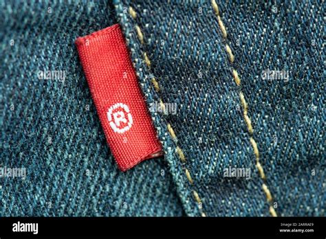 Introducir 84+ imagen what is levi's red - Thptnganamst.edu.vn