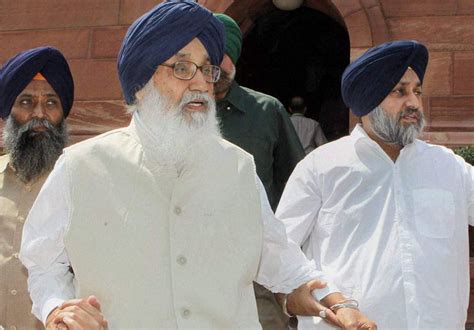 Parkash Singh Badal hospitalised with uneasiness in breathing - OrissaPOST