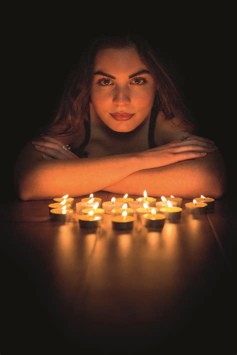 How to capture atmospheric portraits at home using candle light | Digital art photography, Self ...