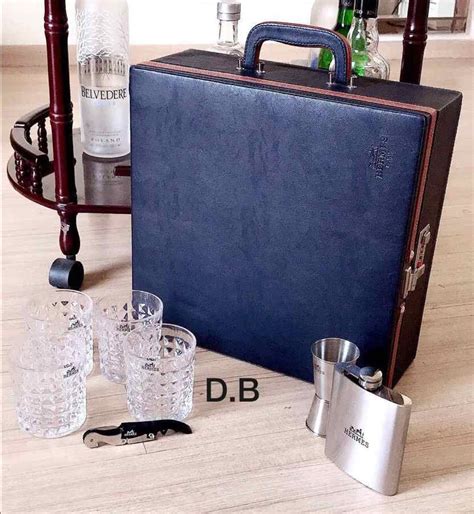 Stainless Steel Black Portable Bar Set at Rs 2000/piece in New Delhi | ID: 20082281097