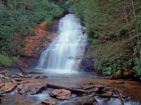 Beautiful Waterfalls In Georgia - Make It A Fun Road Trip - EAST COBBER