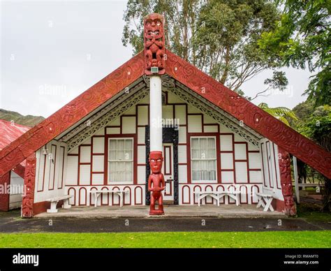 Maori marae wharenui hi-res stock photography and images - Alamy