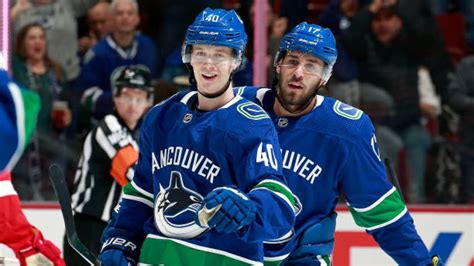 Elias Pettersson scores in return from injury; Canucks beat Red Wings