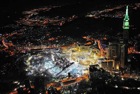 The City That Never Sleeps - Makkah in the Night time | Allah Kaarim ...