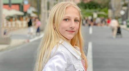 Clara Lukasiak Height, Weight, Age, Body Statistics - Healthy Ton