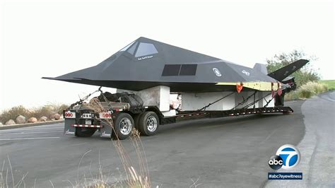 F-117 Nighthawk stealth fighter arrives for display at Ronald Reagan Presidential Library - ABC7 ...