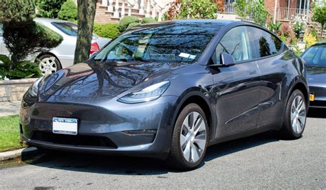 Tesla starts taking orders for the cheaper version of Model Y priced at $41,990 - The Tech Portal