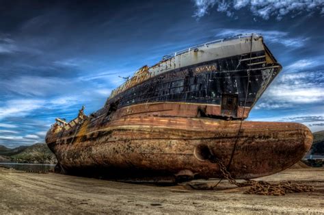 Blog FUAD - Informasi Dikongsi Bersama: Top 10 Most Famous Shipwrecks