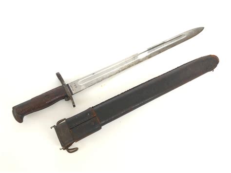 Sold Price: WWI SPRINGFIELD ARMORY M1905 BAYONET & LEATHER WRAPPED ROCK ISLAND ARSENAL 1907 ...