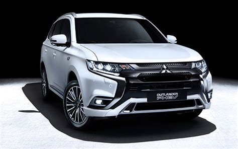 Changes Announced for the 2019 Mitsubishi Outlander PHEV - The Car Guide