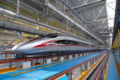 China Introduces Bullet Trains That Can Travel Over 200 MPH in Subzero Temperatures