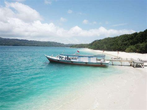 Privat Trip Pulau Peucang Ujung Kulon 3D2N Min 15 orang Tickets - Start from Rp 700.000