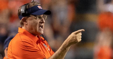 Gus Malzahn: Auburn's Offense Is a "Work in Progress" - FanBuzz