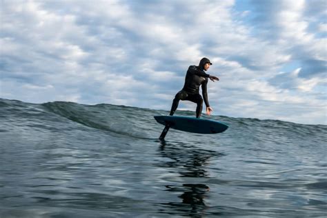 6 Tips for learning how to Surf Foil with Clinton Filen | AK Durable Supply Co.