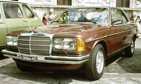 File:Mercedes Benz W123 Coupe Perugia.jpg - Wikimedia Commons