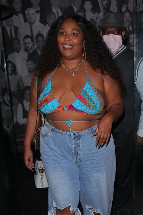 LIZZO at Catch LA in West Hollywood 05/29/2021 – HawtCelebs