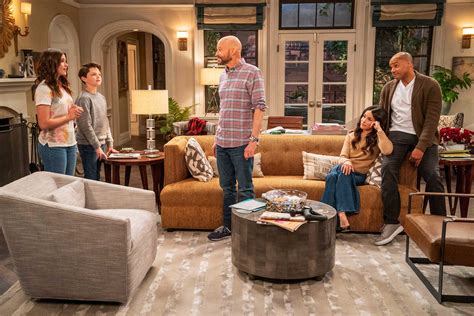 Everything to Know About NBC's New Comedy, Extended Family | NBC Insider