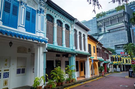 The Fusion Culture of Singapore: Peranakan Culture – OWL Magazine