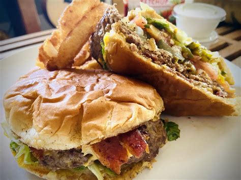 DAN’S HAMBURGERS - AUSTIN - 90 Photos & 140 Reviews - Burgers - 844 Airport Blvd, Austin, TX ...