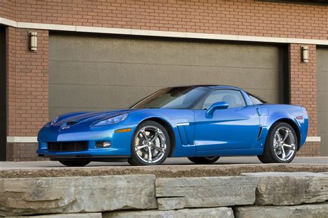 2010 Chevy Corvette Grand Sport Images & Details