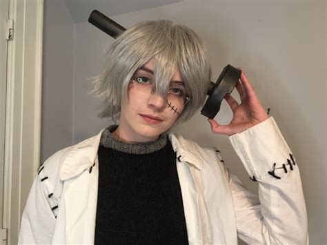 Soul Eater Stein Cosplay